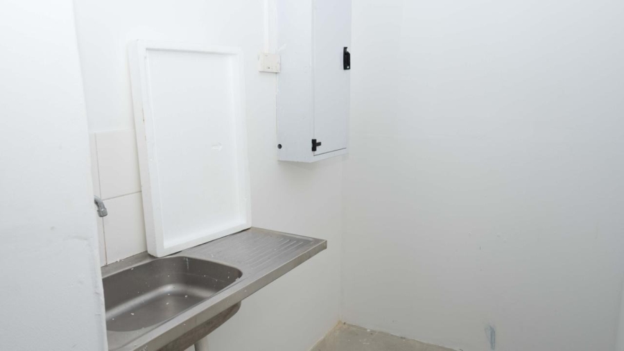 To Let Commercial Property for Rent in Walmer Heights Eastern Cape